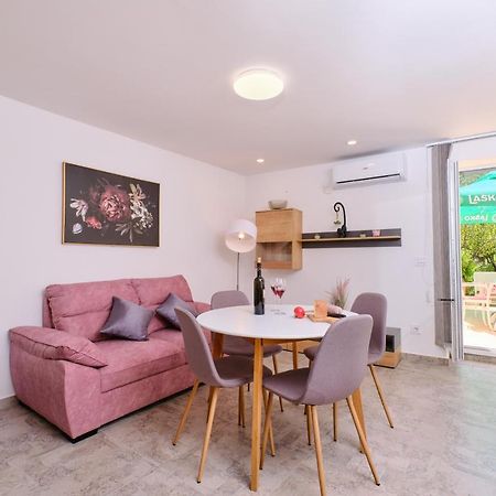 Apartment Kaleta Sveti Jakov Buitenkant foto