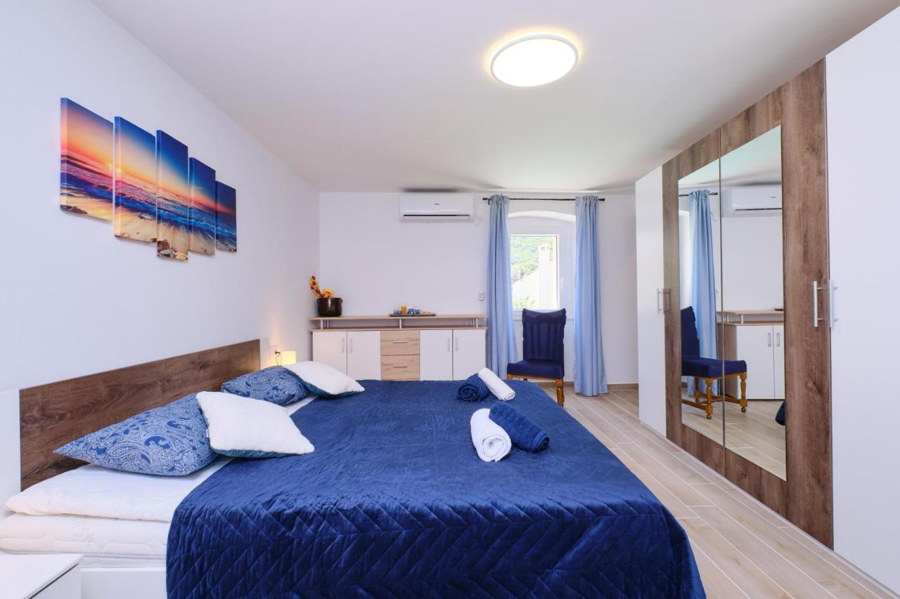 Apartment Kaleta Sveti Jakov Buitenkant foto